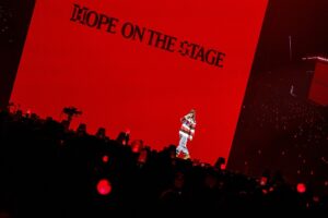 j-hope_IMAGE (2)_1024x683
