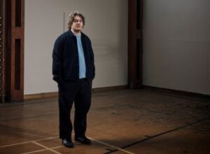 Lewis Capaldi_400x600